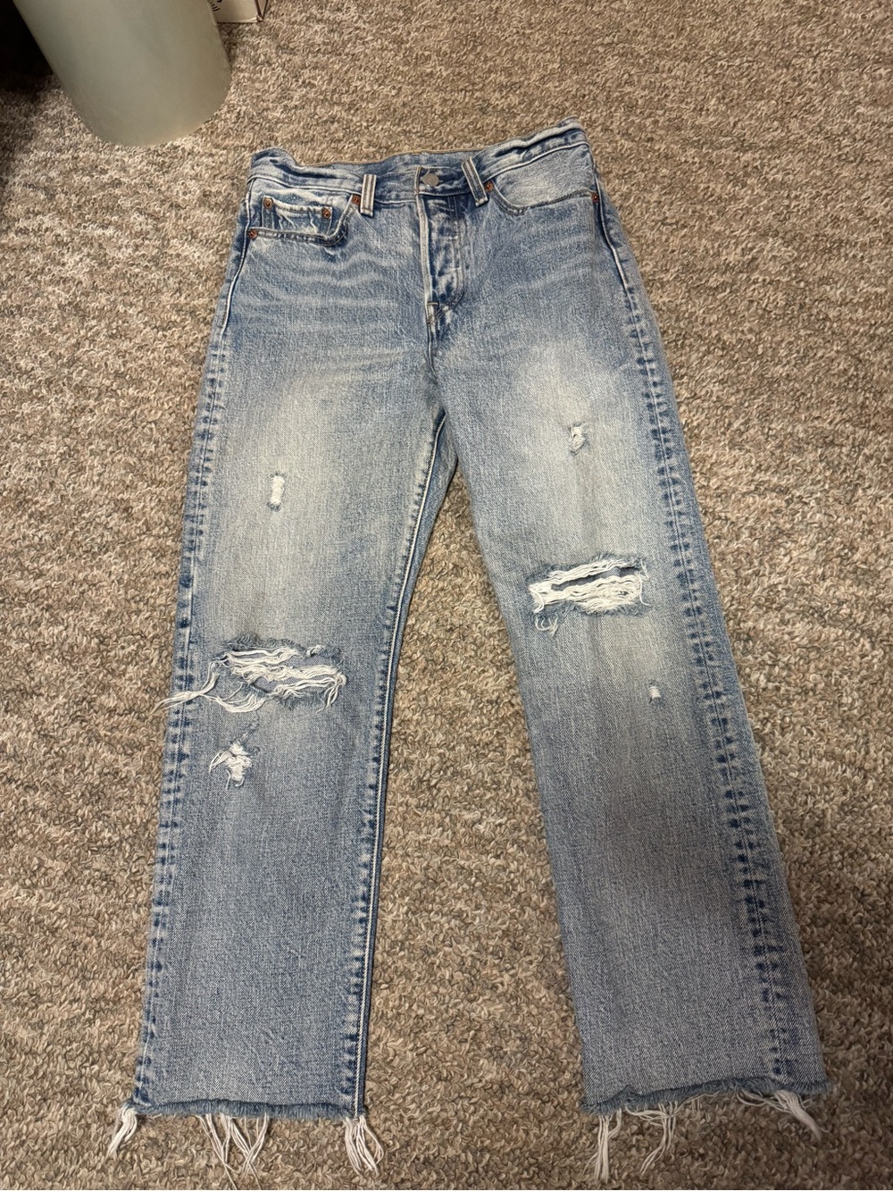 Levi’s Women's button fly Distressed Straight-Leg Jeans size 27